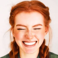 FaceMagic: AI Face Editor